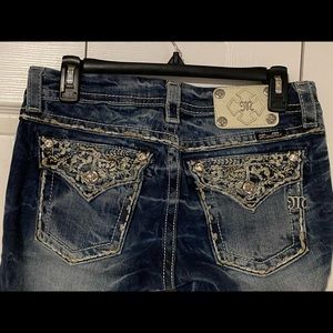 Miss Me Distressed Skinny Jeans 27